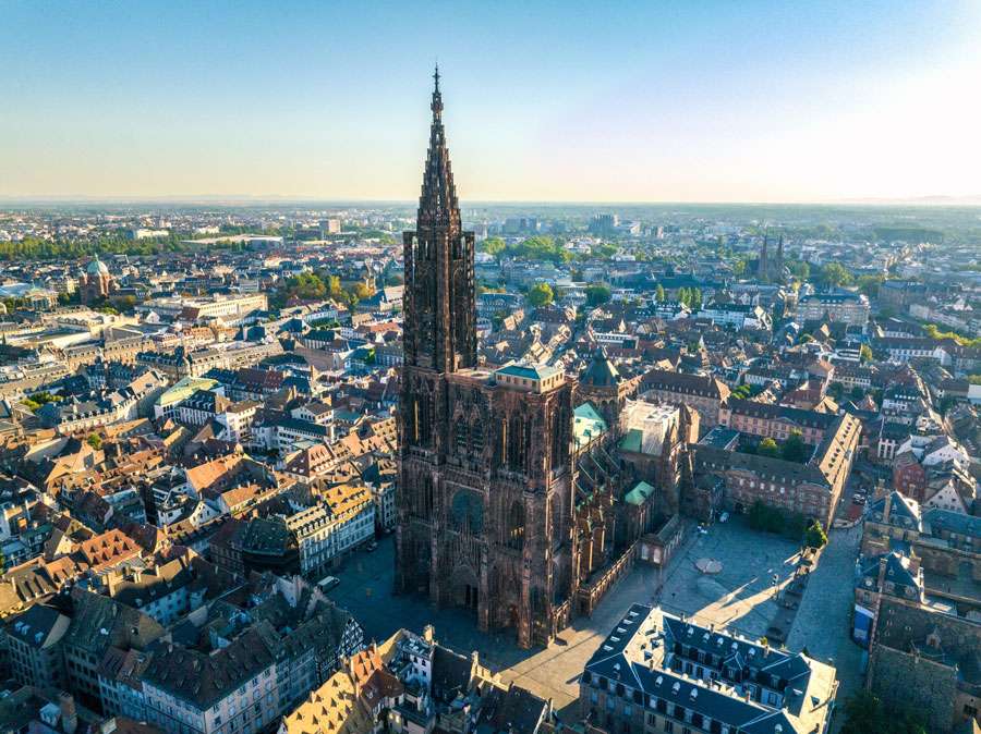 Straßburg und seine berühmte Kathedrale Notre-Dame