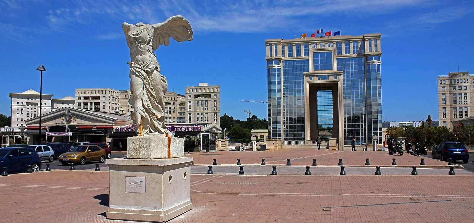 Montpellier, praça Antigone