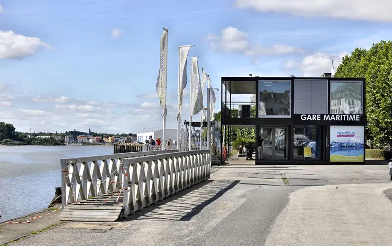 Translation agency Nantes, maritime station