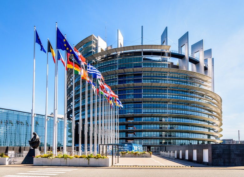 Entrée du Parlement Européen, immeuble Louise Weiss à Strasbourg